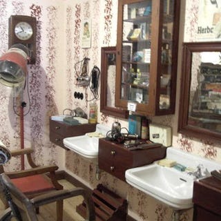 Nostalgikum Uersfeld Museum für Alltagskultur
Ausstellung Nostalgikum Uersfeld Eifel
Historische Alltagsgegenstände im Nostalgikum Uersfeld
Museum Nostalgikum Rheinland-Pfalz